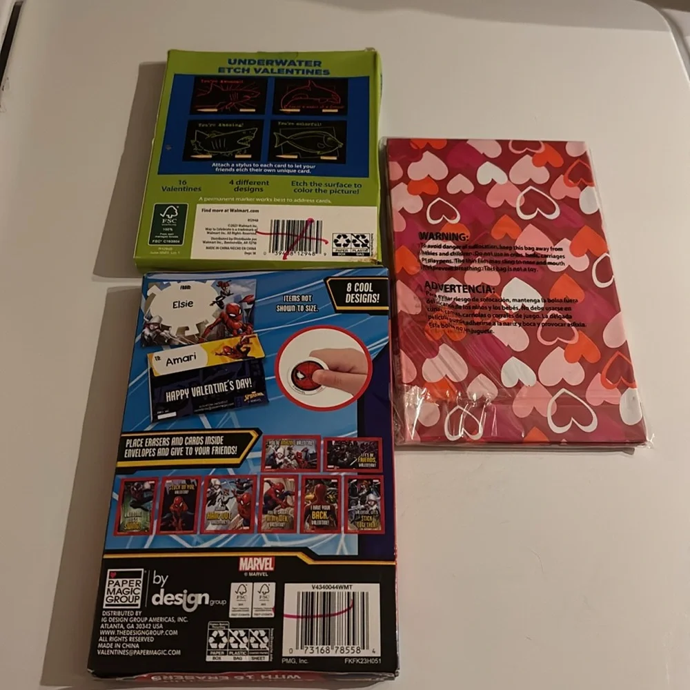 NWT Marvel Spider-Man & Etch Underwater Valentine’s, Valentine’s Day Treat Boxes
